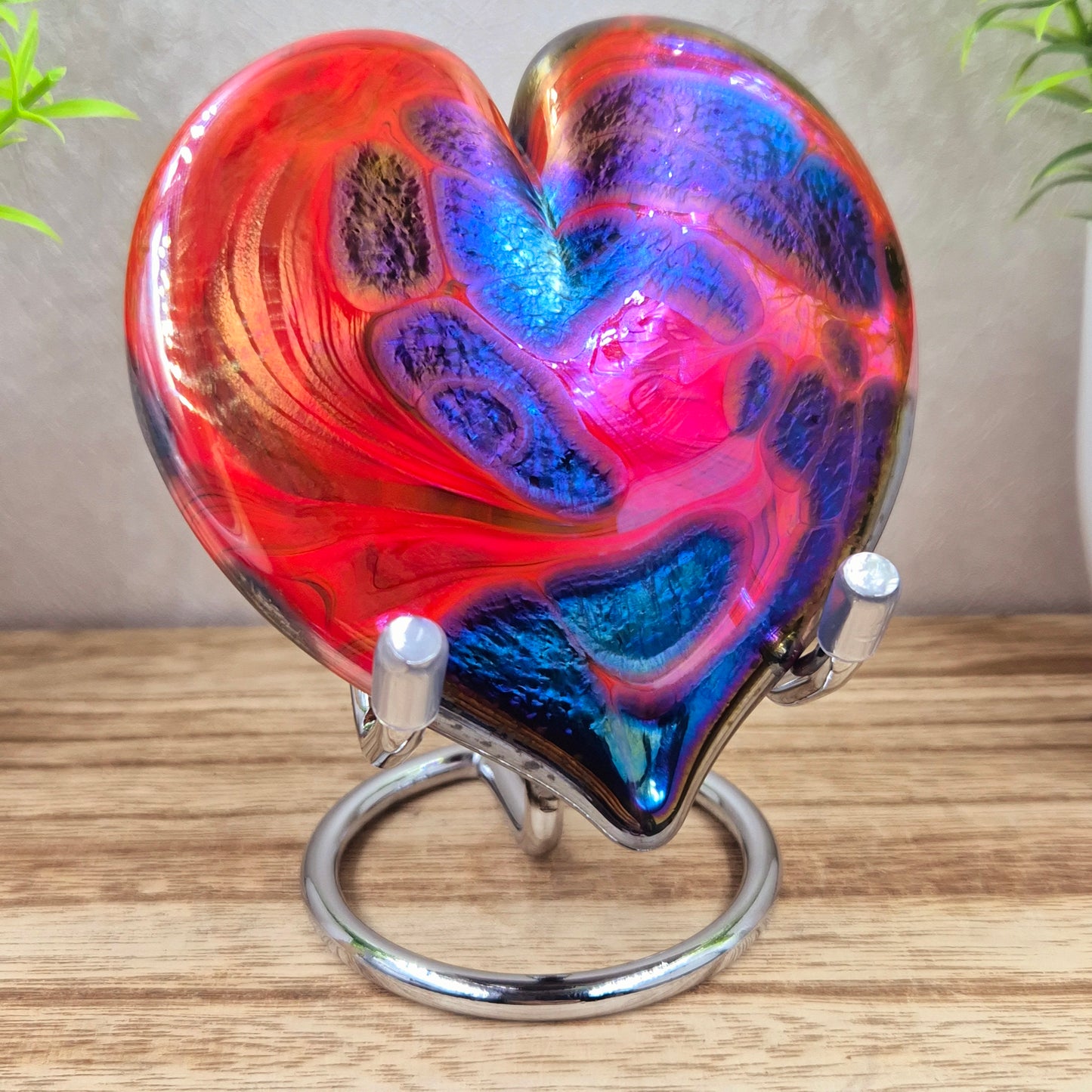 Iridescnt art glass heart ornament