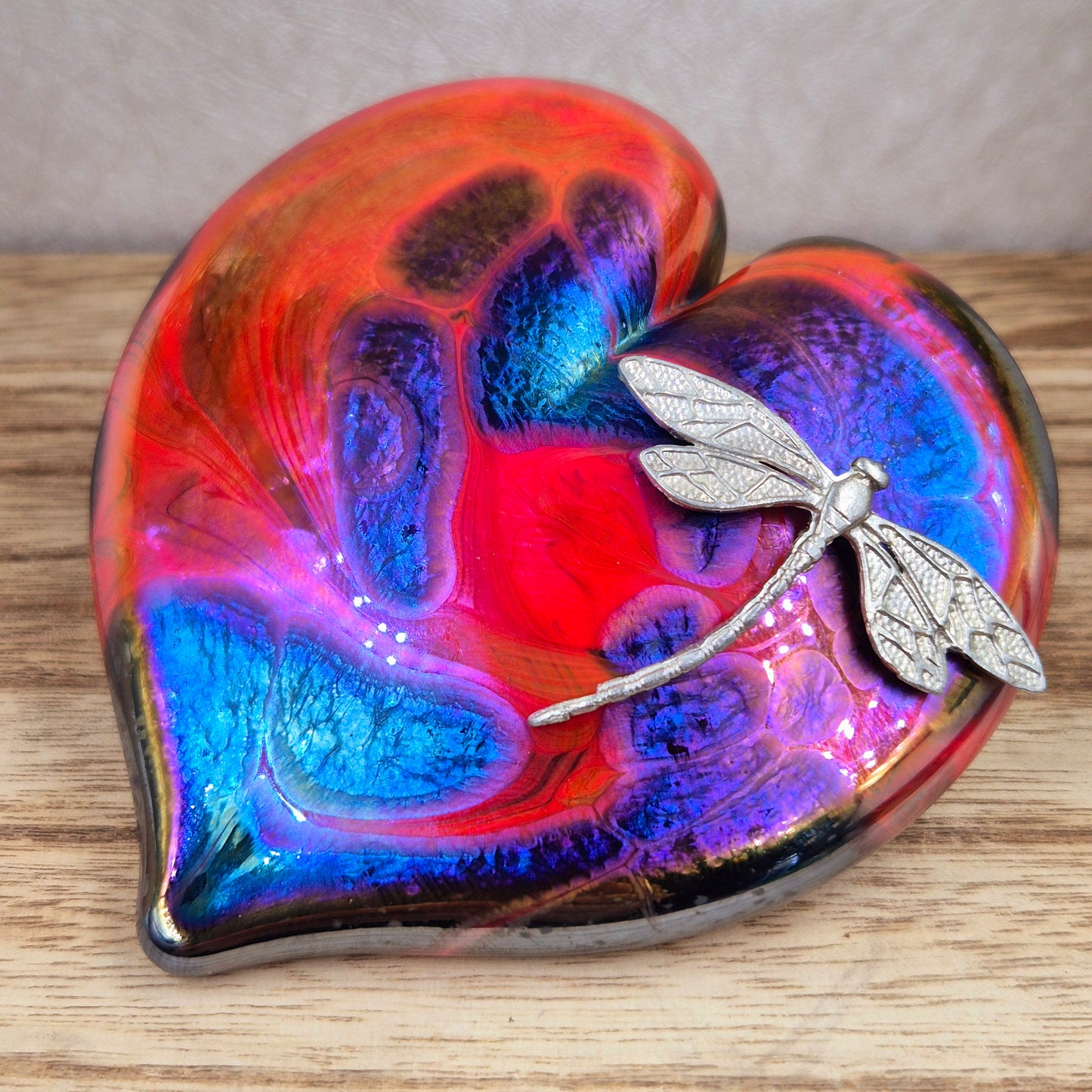 Iridescnt art glass heart ornament