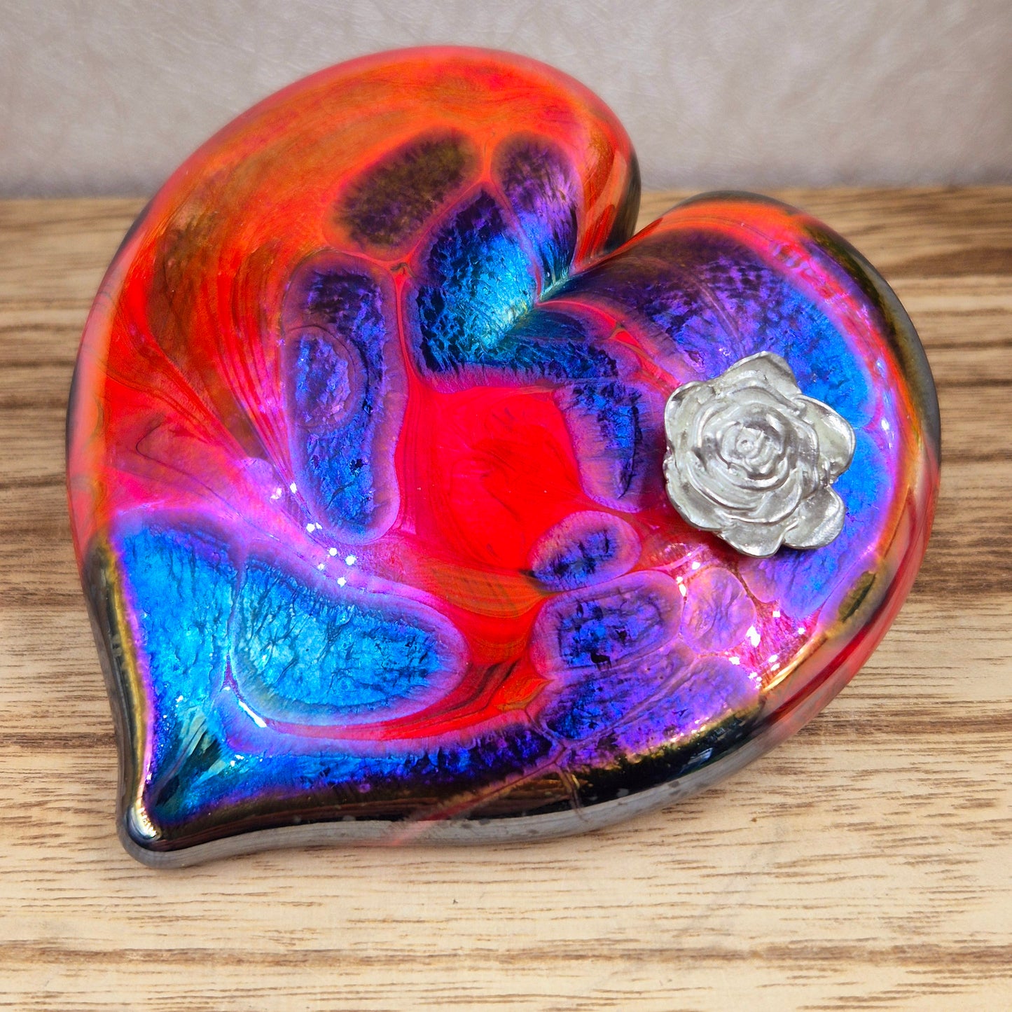 Iridescnt art glass heart ornament