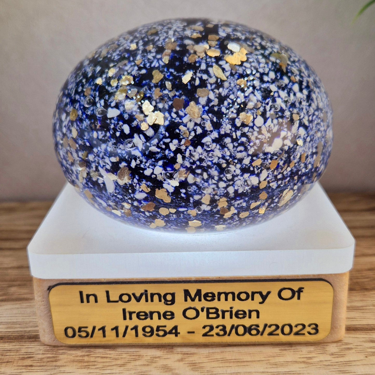 Memorial Ashes In Glass Pebble