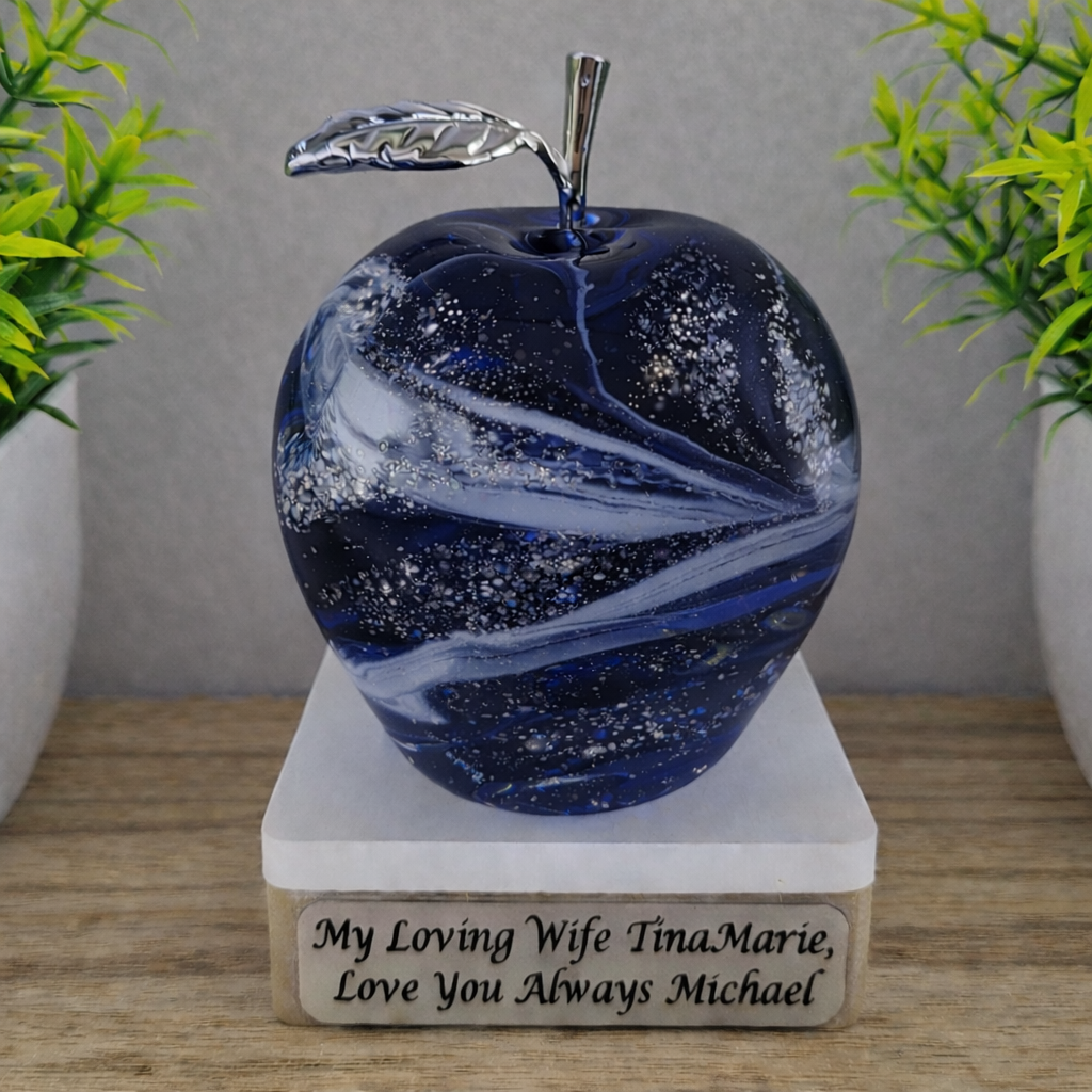 Ashes in glass large cremation apple/pear