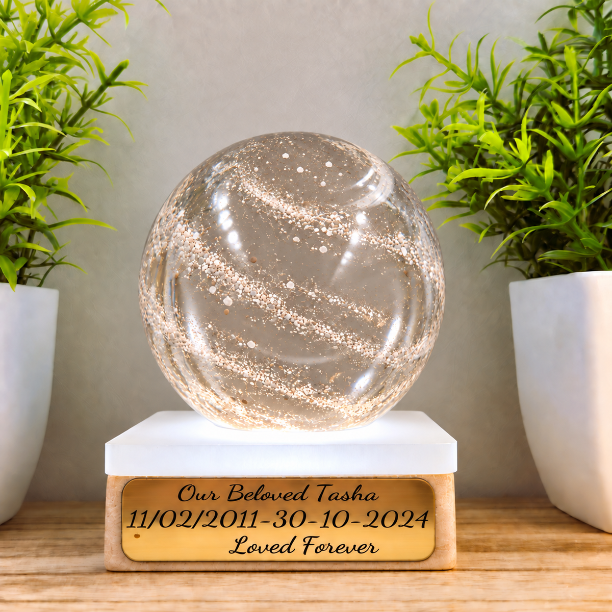 Ashes in Clear Glass Memorial Collection