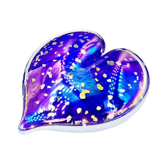 Art glass heart paperweight