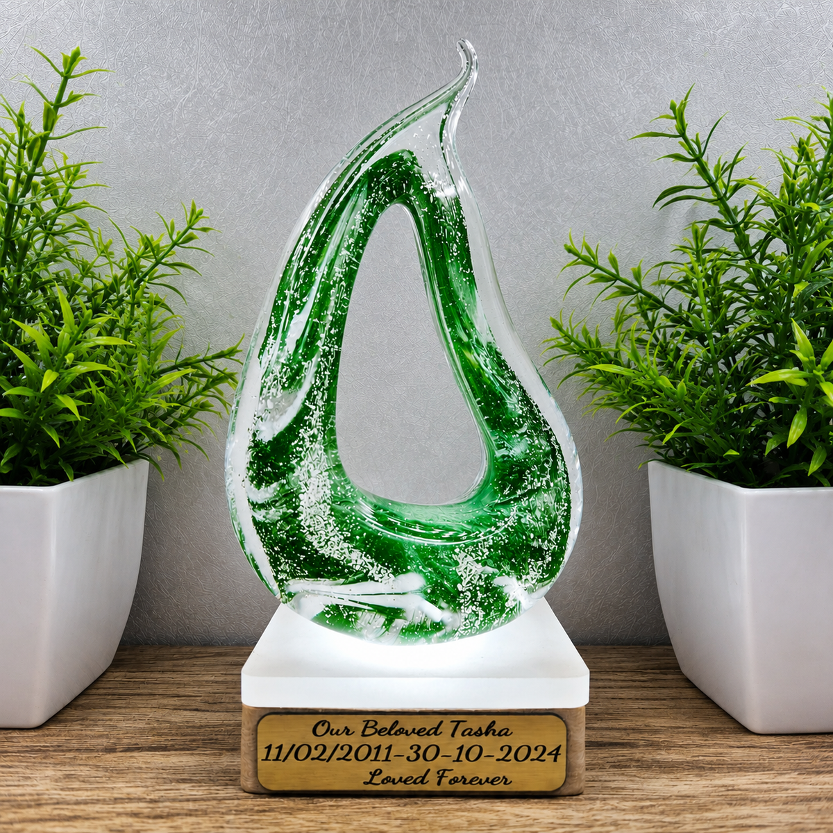 Ashes in glass teardrop sculpture